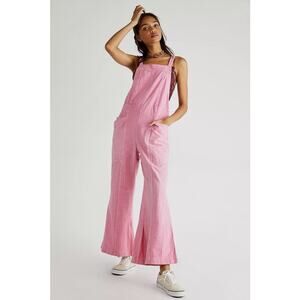 FREE PEOPLE Bubblegum Pink Oversized Overalls Split Hem Wide Legs Overalls sz M